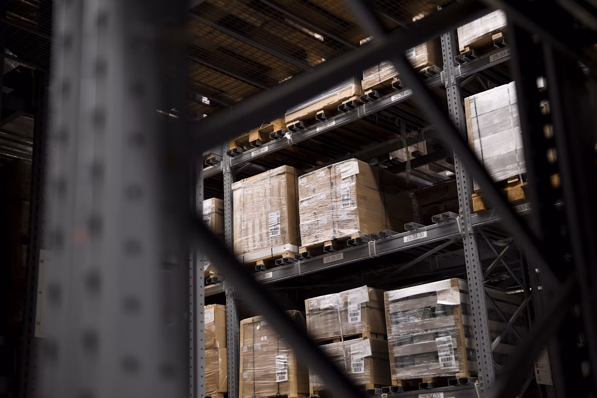 Warehouse inventory management system